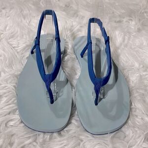 🟢3 for $20——EVERLANE The renew strappy sandals in Aegean blue